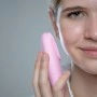 Electric facial cleansing and massage brush pink